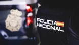 Retiene en su casa varias horas a su vecina atada de manos y acaba detenido