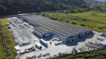 Muere un trabajador de la empresa Hermet 10 Ventanas de Limpias tras caerle un palé de cristales