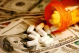 La extorsión de las multinacionales farmacéuticas a los estados con los pacientes como rehenes