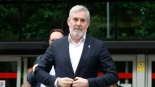 El Gobierno intercambió hasta 18 llamadas con Fernando Clavijo durante las horas en las que denuncia falta de información