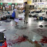 Desalojan a Esperanza Aguirre de un hotel de Bombay por un tiroteo