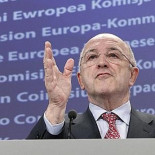 Almunia defiende los 'minijobs': «Mejor tener algo mediocre que no tenerlo»