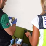 Cuatro encapuchados roban un centenar de armas en una galería de tiro en Madrid