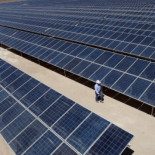 El boom de energías renovables que ayudó a Chile a rebajar los costos de energía más altos de América Latina