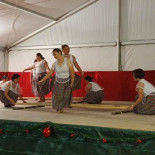 Para bailar tinikling y comer chipa en Ibiza