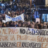 Miles de personas se manifiestan en Barakaldo para denunciar el suicidio de Amaia Egaña