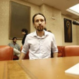 Podemos denuncia tres cuentas de Twitter por mensajes contra ellos