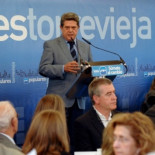 El corta y pega de la tesis doctoral del embajador Federico Trillo