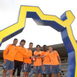 El Córdoba empata y logra el ascenso tras un final bochornoso