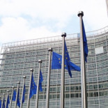 El sector del automóvil presiona en Bruselas contra los coches eléctricos