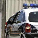 Detenido un GEO por masturbarse a la puerta de un colegio de Madrid