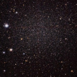 Captan una imagen de la galaxia enana del Escultor, vieja vecina nuestra