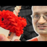 Cómo hacer girar tres engranajes unidos entre sí (Mecánica)