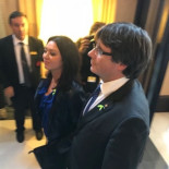 Puigdemot puede incurrir en un delito de usurpación de funciones si se atrinchera en el Palau de la Generalitat