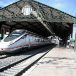 Los Avant son una ruina: solo una de las 12 líneas cubre la subvención que recibe