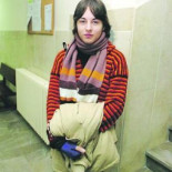 Una alumna de bachillerato lleva a juicio a Educación por una "sanción injusta"