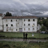 El Frente de Liberación Animal libera a las gallinas «encarceladas» de los 'okupas' de Errekaleor