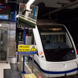 Grafiteros encapuchados por Halloween provocan una crisis de ansiedad a un maquinista de Metro