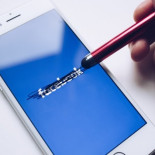 Facebook entrega a las operadoras datos de los usuarios como localización o solvencia económica, según The Intercept