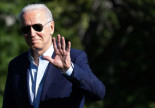 Un obispo que se oponía a administrar la comunión a Biden y a Pelosi renuncia después de saberse que frecuentaba una aplicación de citas para gays [ENG]