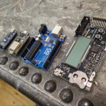 Hacking de hardware con Javascript y Arduino [ENG]