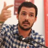 Carmena cesa también al hermano de Alberto Garzón
