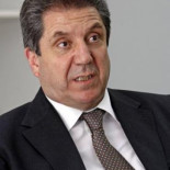 ´Alguien mueve los hilos; hace tres años me avanzaron la desaparición de las cajas´