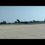 Avión de Transporte C5 Galaxy aterriza sin tren delantero en Rota