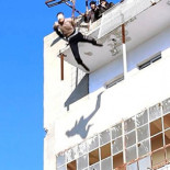 Otro gay precipitado al vacío en Raqqa