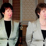 Demasiado escote para Teherán