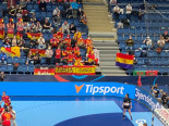 El aficionado al que no le dejaron mostrar la bandera republicana en el Europeo de Balonmano Masculino