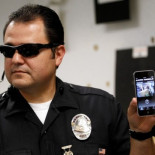 Lo que sucede cuando los agentes de policía llevan cámaras en el cuerpo (ENG)