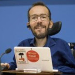 Echenique ve "indefendibles" los tuits de Zapata