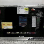 Detienen a un hombre por intentar vender una televisión plana  que en realidad era una puerta de horno con pegatinas