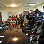 Civiles que no salen en televisión