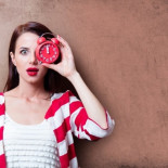 El Congreso debate la ley del PSOE para registrar las horas trabajadas