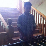 Cuando supo que sería decapitado y crucificado, Alí sonrió y tranquilizó a sus padres