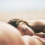 La guerra contra el nudismo