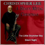 Christopher Lee canta villancicos navideños "heavys"