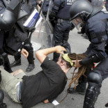 El defensor del pueblo catalán asegura que los Mossos no iban bien identificados en el desalojo