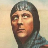 Cristina Cifuentes ha borrado todos los tweets entre el 25 de febrero de 2012 y el 25 de febrero de 2013