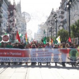 Fotos del "millar" de personas del #EncierroUS