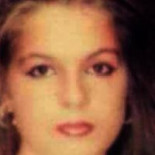 La historia oficial de la niña robada en la clínica Dexeus