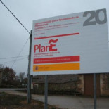 Plan E, carteles por todas partes