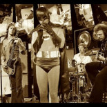 Si King Crimson tocase el tema de la serie de Batman TV