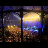 Don't fucking fight in my show [ENG]