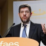 Nadal deroga el impuesto al Sol en Canarias