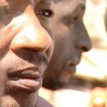 Libia: los atropellos que sufren los inmigrantes africanos de raza negra