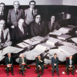 Manuel Fraga, el primer ‘indignado’ que exigió el referéndum