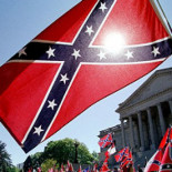 ¿Por qué se sigue ondeando la bandera confederada en EE.UU.?